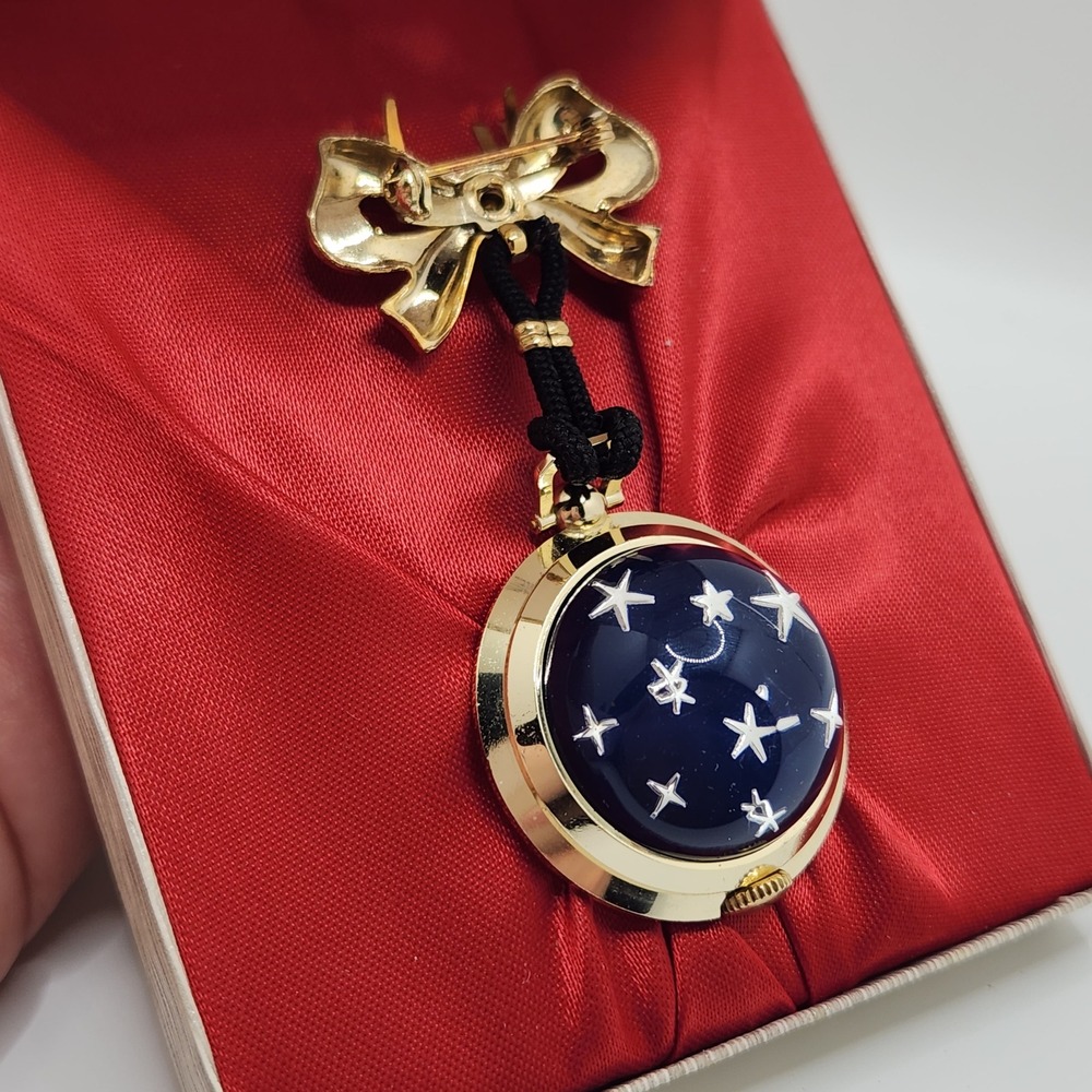 Vintage Westclox Lapel Watch Bow Pin Pocket‎ Pendant Necklace Purse Boxed READ - Picture 3 of 8